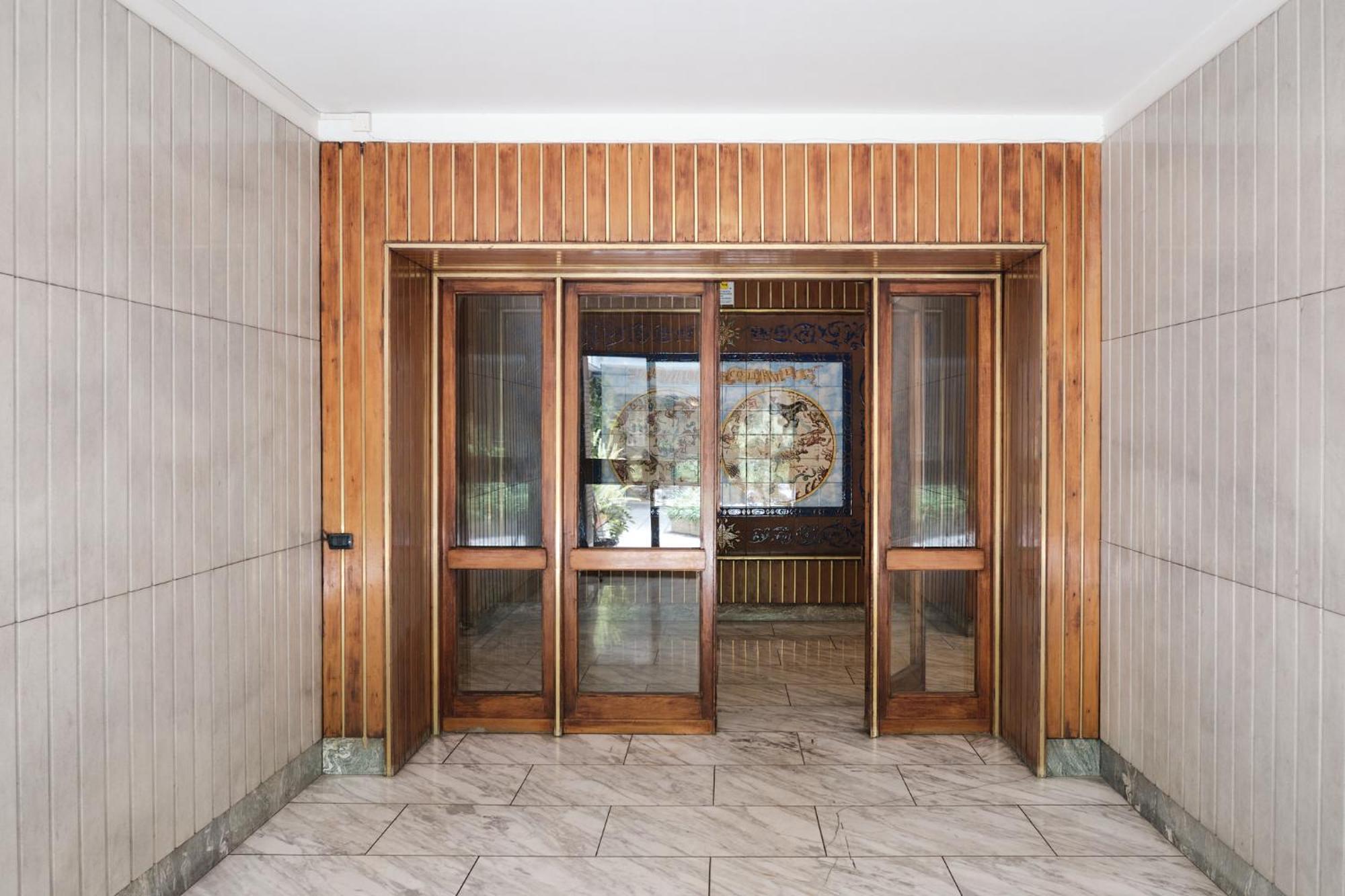 Bed and Breakfast Il Pontefice Luxury à Rome Extérieur photo